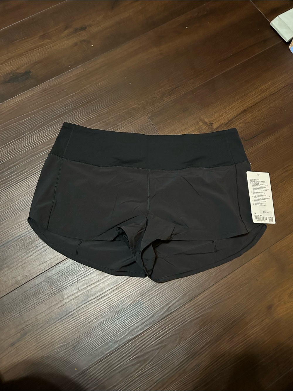 lululemon athletica NWT Black Speed Up High Rise Short 2.5” with Built In Panty